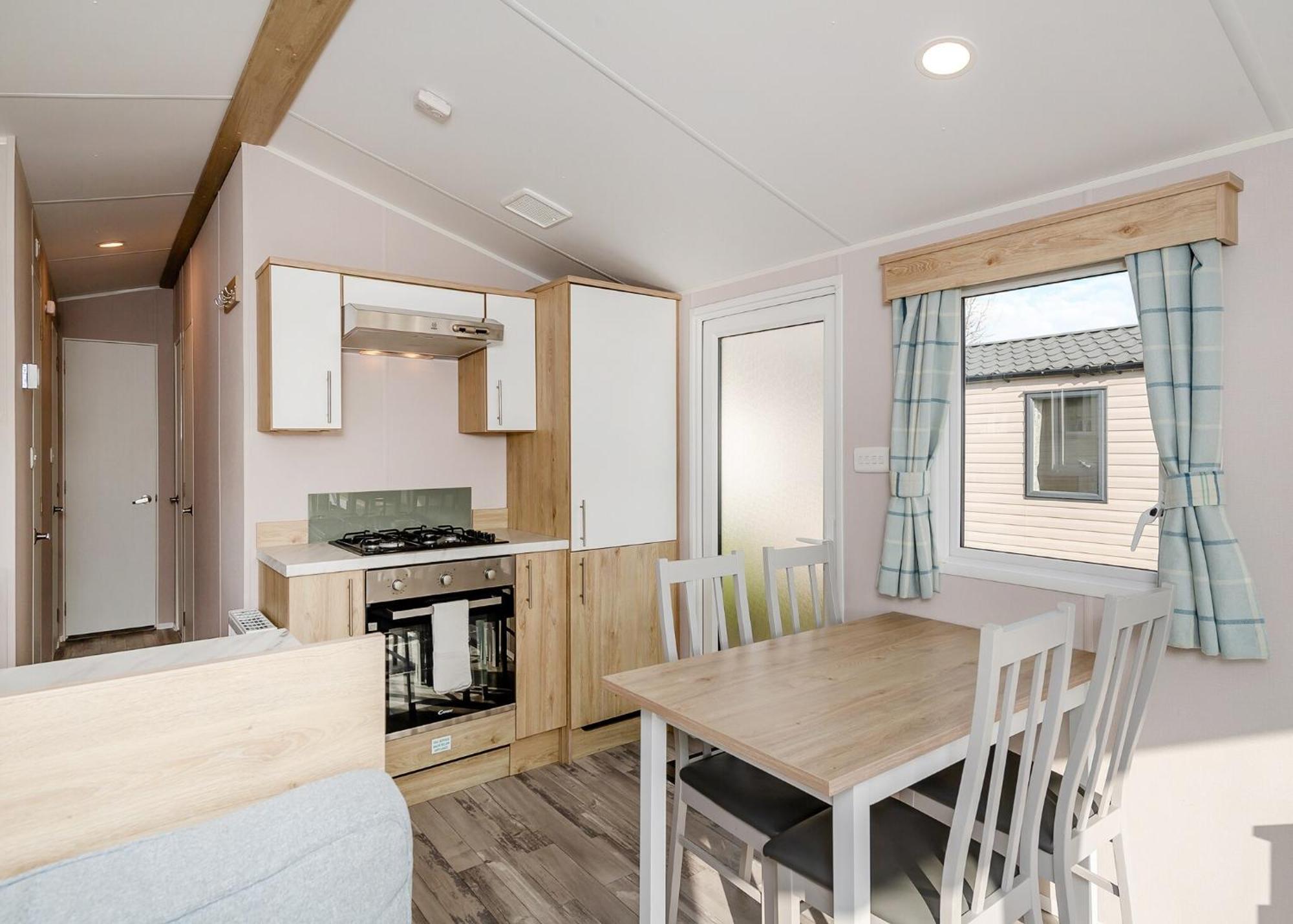 Ladram Bay Holiday Park Otterton Bilik gambar